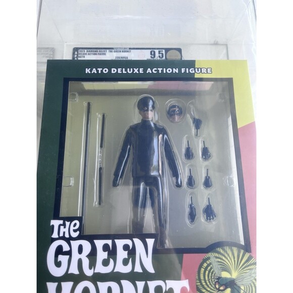 The Green Hornet Kato Figure Diamond Select Toys Uncirculated Graded 9.5 - Picture 3 of 10